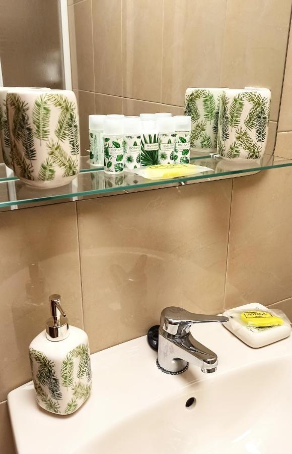 Botanic Suite Malaga Ngoại thất bức ảnh